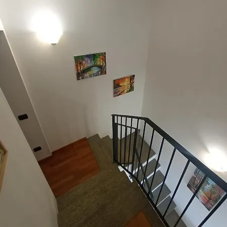 Il Glicine Apartment *