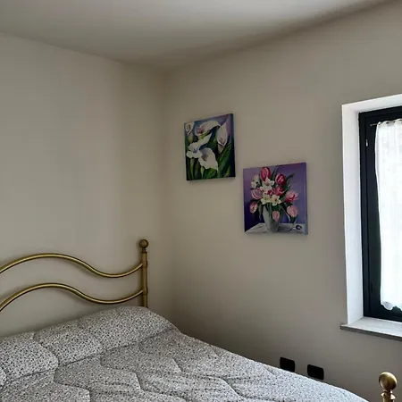 Il Glicine Apartment *